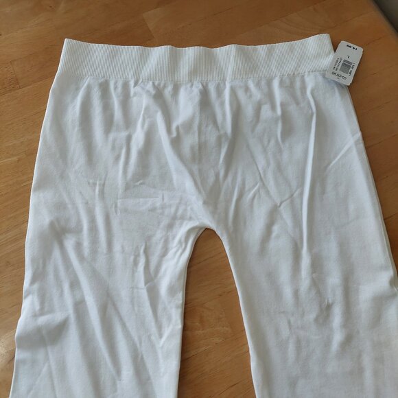 Warehouse One Women's White Capri Stretchy Tight Bottom Cuff Detail Size L - Picture 2 of 7